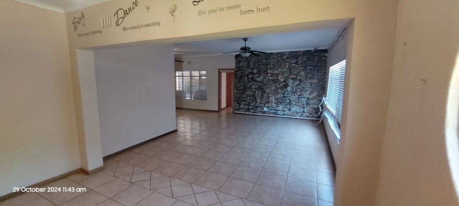 4 Bedroom Property for Sale in Protea Park North West